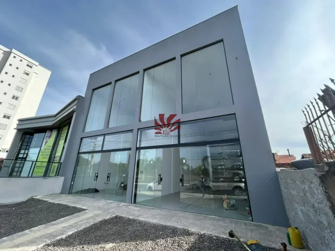 LOJA NOVA EM AVENIDA DE ALTO FLUXO COM 246M² - MARECHAL RONDON
