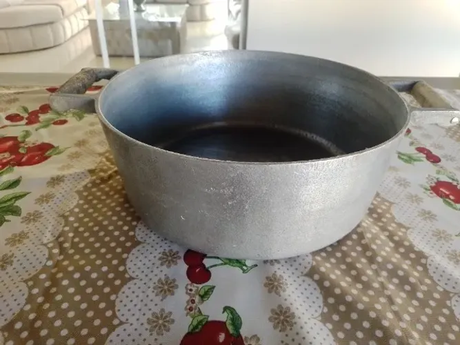 panela de alumínio batido 14 litros