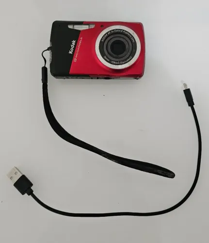 câmera digital Kodak EasyShare M530 (leia)