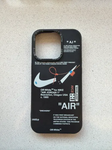 Capinha Nike Air Jordan IPhone 15 Pro