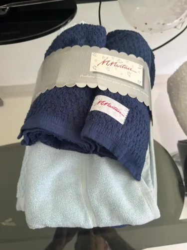 Conjunto/Jogo de Toalhas M Martan - Novo!