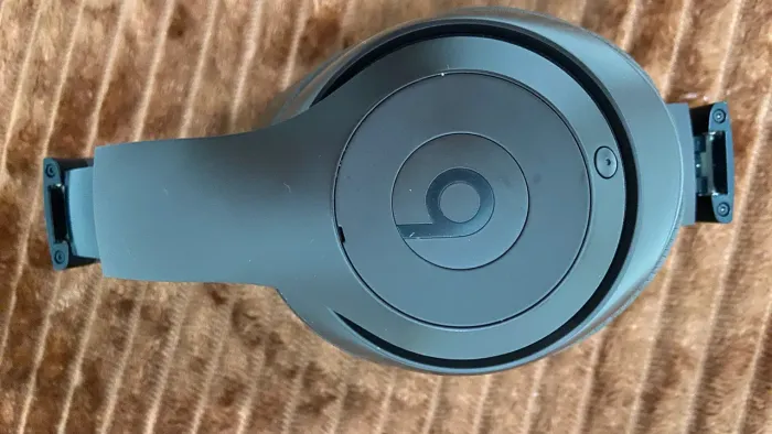 Beats Studio Pro  