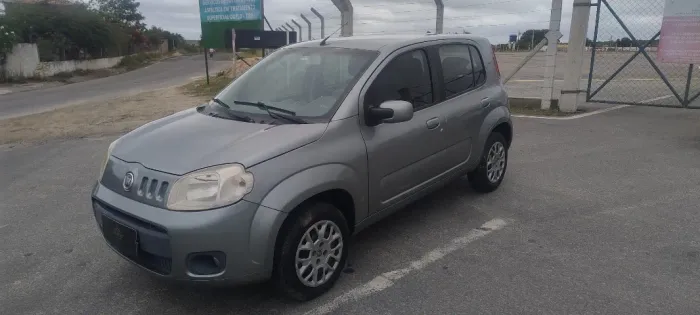 Fiat Uno Vivace/rua 1.0 EVO Fire Flex 8V 5P 2013