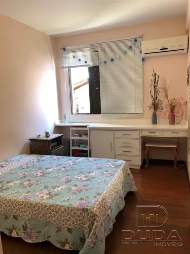 LINDA CASA NO PANTANAL- FLORIANÓPOLIS