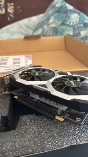 Placa de Vídeo MSI GeForce GTX 1650 Ventus 4GB - Excelente Estado