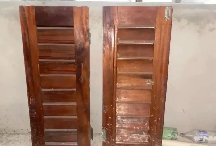 Janela madeira duas folhas 