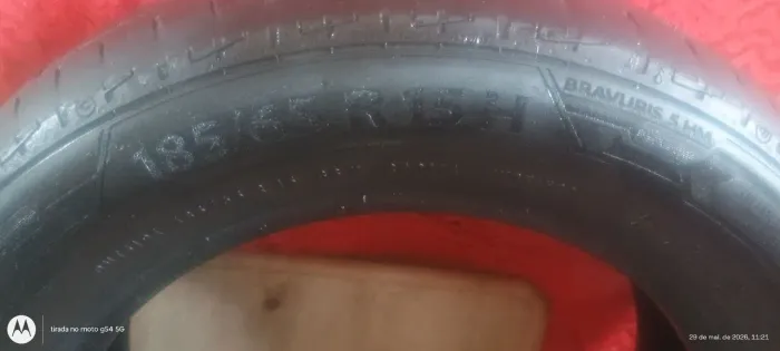 Vendo pneu aro 15,185 65