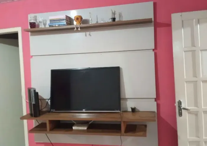 Painel e sofá