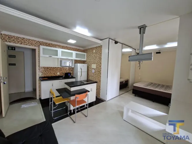 Apartamento para Locação em São Paulo, Vila Andrade, 1 dormitório, 1 banheiro, 1 vaga