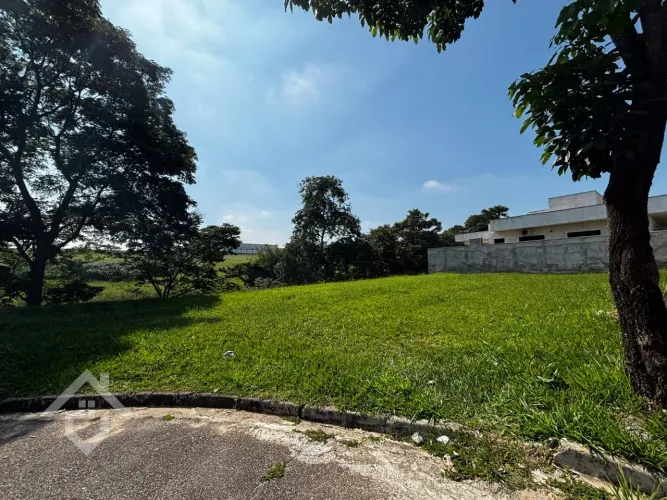 Terreno à Venda no Condomínio Terras do Vale em Caçapava - SP