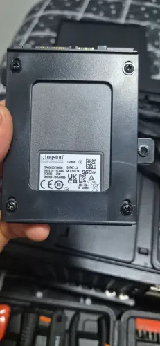 Ssd sata  l l l  1tera  450MBs. Gravação   , leitura  500MBs