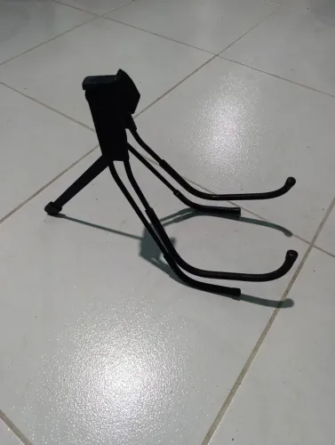 Suporte para a guitarra, baixo e violão ?