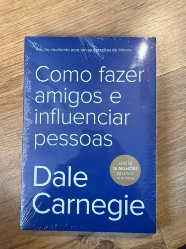 Livro Como Fazer Amigos e Influenciar Pessoas - Dale Carnegie | Novo Lacrado