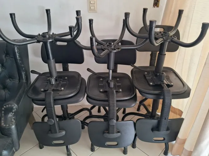 Cadeira de escritório giratória 