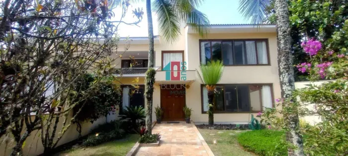 Recreio dos Bandeirantes | Casa de Condomínio 5 quartos, sendo 3 suites