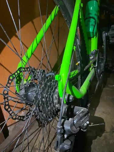 Bicicleta estado zero só está suja mas está top