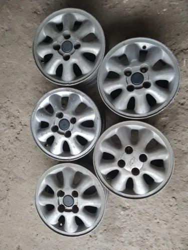5 Rodas aro 13 