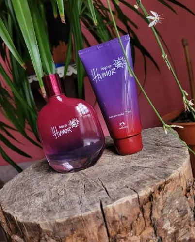 Kit Presente Natura Beijo de Humor Colônia 75ml + Shampoo cabelo e corpo.