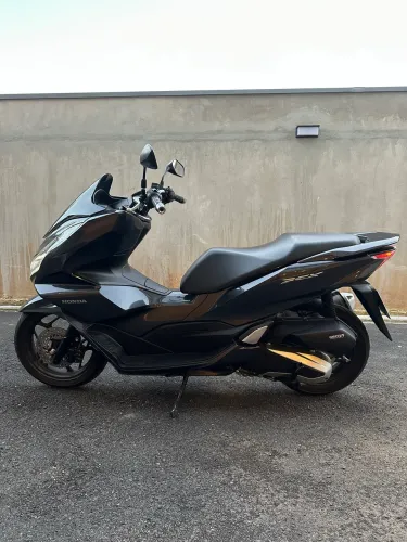 MOTO AUTOMÁTICA HONDA PCX 160 14.000KM SCOOTER
