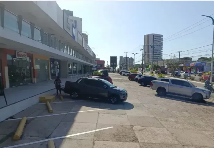 Imóvel para aluguel possui 60 metros quadrados em Olho D'Água - São Luís - MA