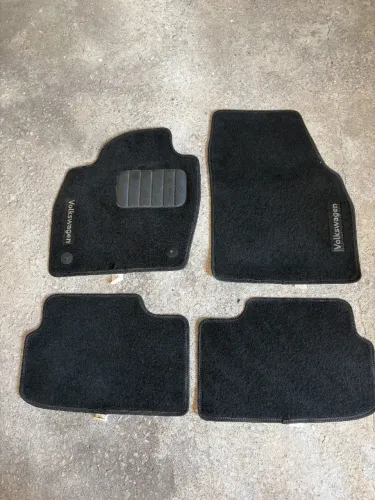 Jogo De Tapete De Carpete Virtus Polo Nivus Original Vw