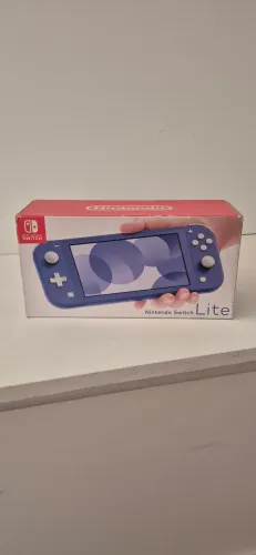 ?Nintendo Switch Lite Azul Escuro - Seminovo em Estado de Novo + 64GB