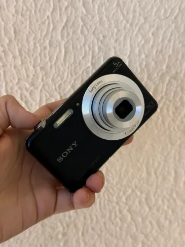 Câmera sony Cybershot 16 MP