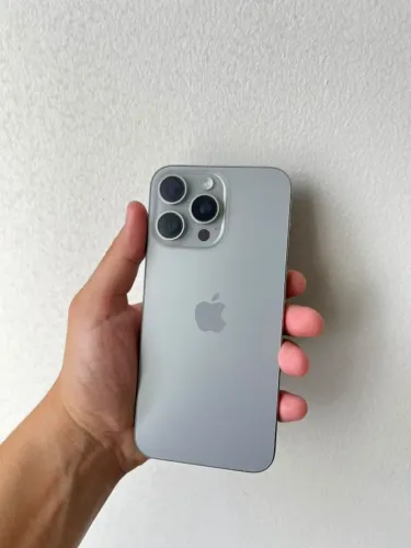 iPhone 15 Pro Max - 256gb