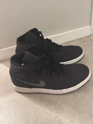 Air Jordan 1 Mid Crater Unissex