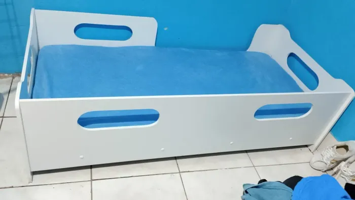 Mini cama infantil 