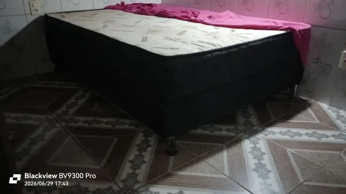 Cama box