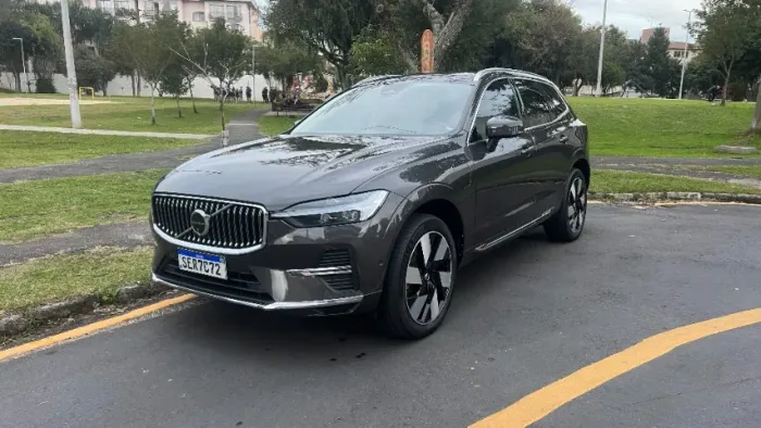 Volvo XC-60 T-8 Ultimate 2.0 AWD (híbrido) 2024