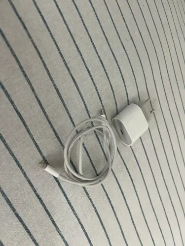 Carregador Rápido USB-C Fonte + Cabo Lightning para iPhone