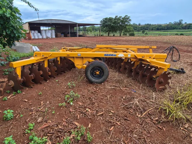Grade Marchesan Tatu GAICR 22x30x300 - Ano 2022
