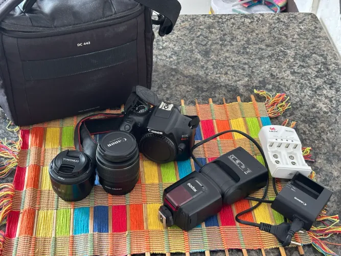 CÂNON T6 kit completo com lente e flash