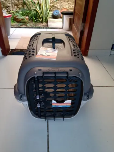 Caixa de transporte para cachorro