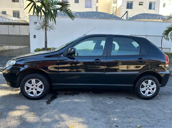 Fiat Palio 1.0 Economy Fire Flex 8V 4P 2012