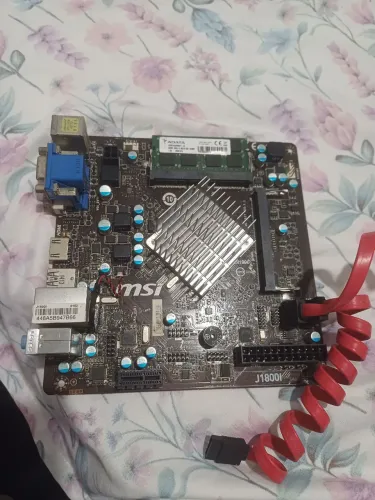 Kit placa mae Asus msi j1800l itx