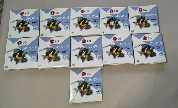 102 DVD - R. LG virgem lacrados