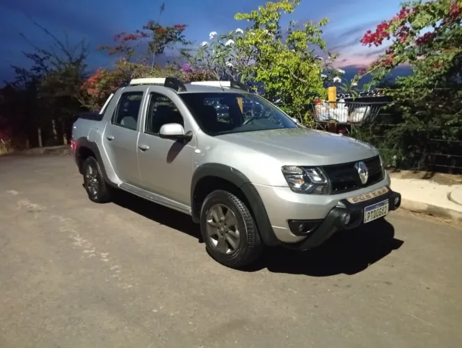 Renault Duster Oroch Dyna. 1.6 Hi-flex 16V MEC 2018