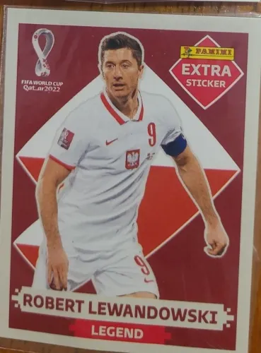LEGEND FIGURINHA LEWANDOWSKI BRONZE 2022