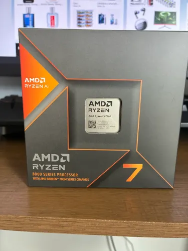 RYZEN 7 8700g - Processador AMD - NOVO LACRADO COM NOTA FISCAL