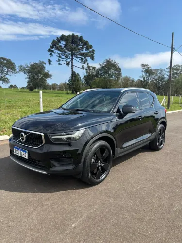 Volvo XC40 XC 40 T-4 Momentum 2.0 190cv FWD 2020