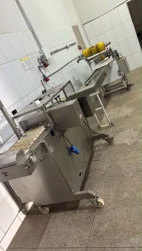 Fábrica completa de pão de alho