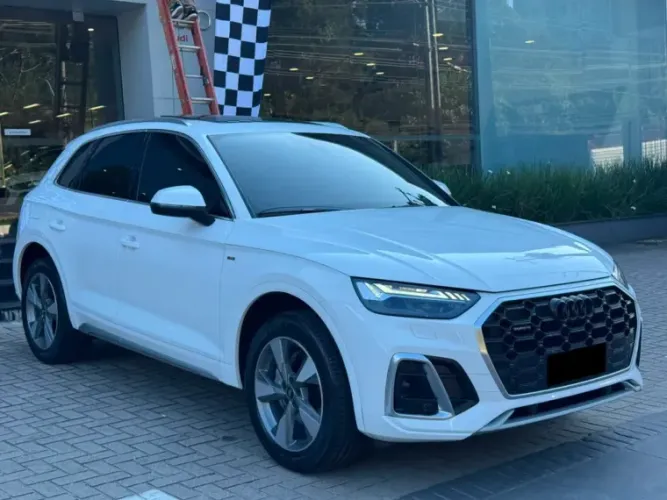 Audi Q5 S-line 2.0 TFSI Quattro S-tronic 2024