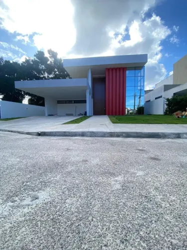 Excelente Casa no Condomínio Granville