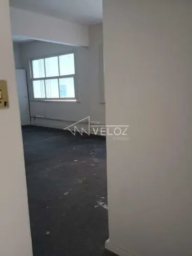 Apartamento - / Residencial / Centro
