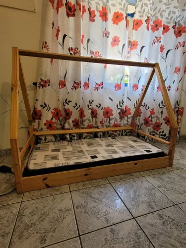 Cama montessoriana