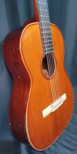 Violão Tranquillo Giannini anos 70 com cordas de nylon