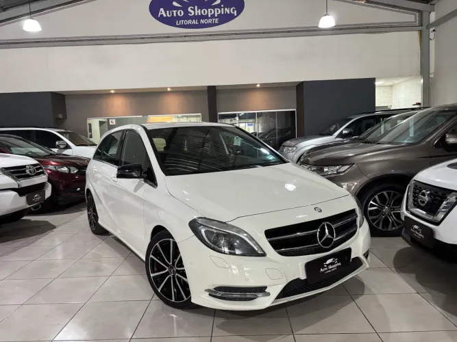 Mercedes-Benz Classe B 200 CGI 1.6 TB Sport 156cv AUT 2013